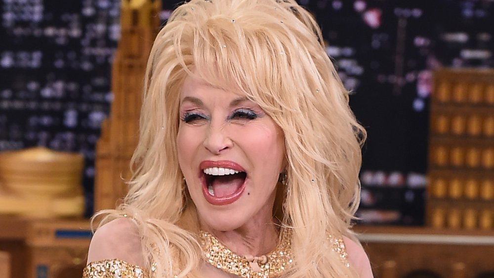The Genius Behind Dolly Parton's Humor